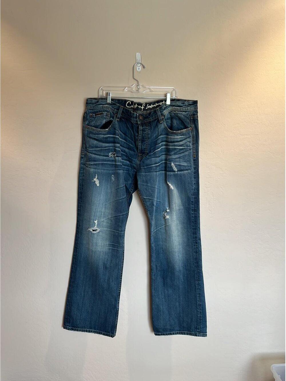 Cult of individuality, men’s jeans